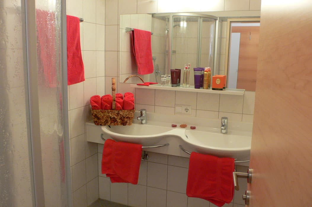 Badezimmer Apartment Elias